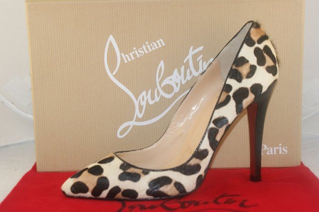 Christian Louboutin high heels 1:1 Quality-012