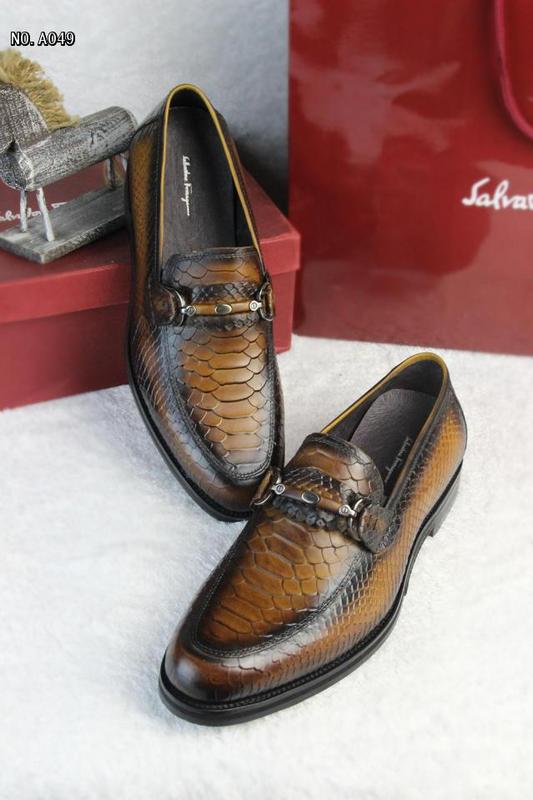 Ferragamo Men shoes 1:1 quality-145