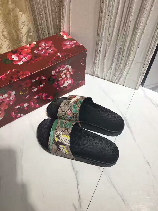 G women slippers AAA-019