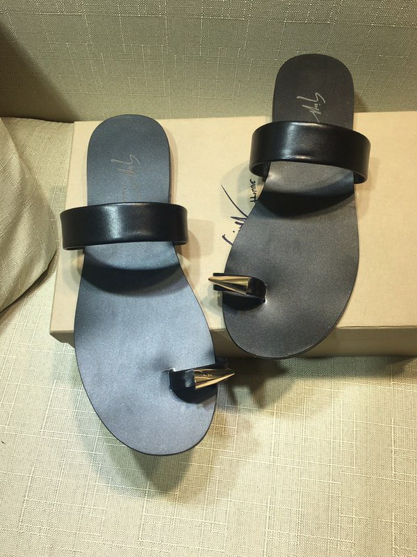 GZ women slippers AAA-003(35-40)