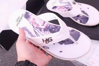 Givenchy men slippers AAA-004(38-44)