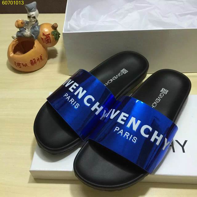 Givenchy men slippers AAA-010(38-44)