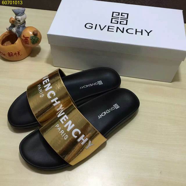 Givenchy men slippers AAA-011(38-44)