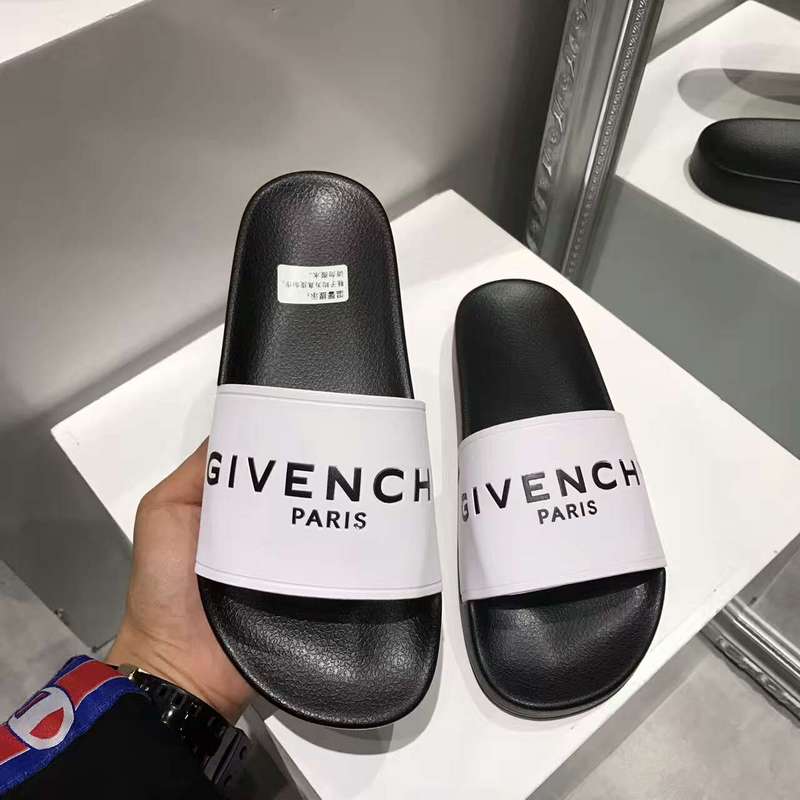 Givenchy men slippers AAA-022(40-45)
