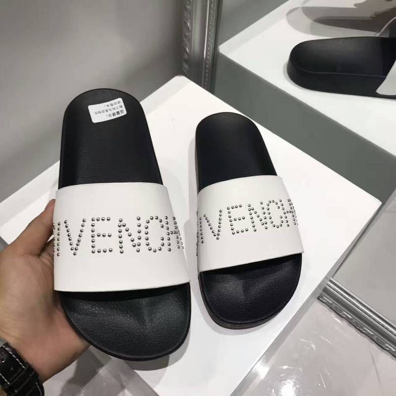 Givenchy men slippers AAA-030(40-44)
