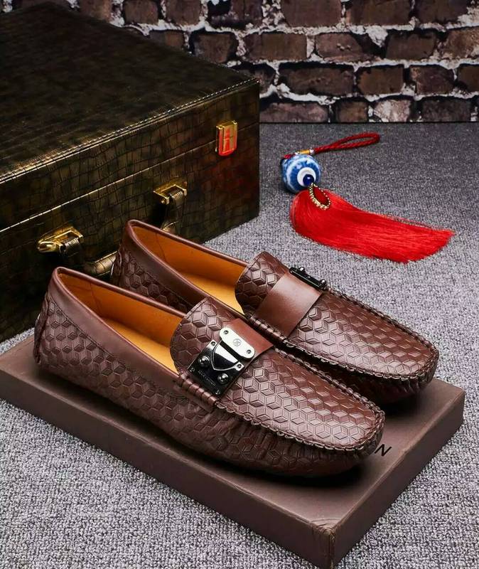 LV Men shoes 1:1 quality-011