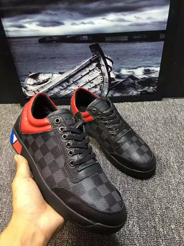LV Men shoes 1:1 quality-023