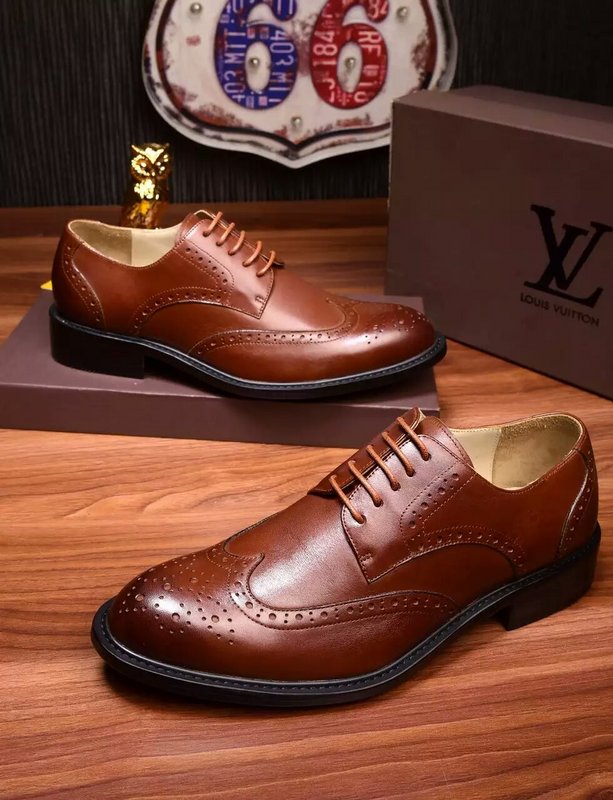 LV Men shoes 1:1 quality-060