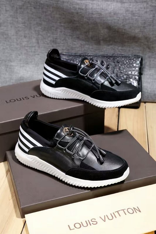LV Men shoes 1:1 quality-075