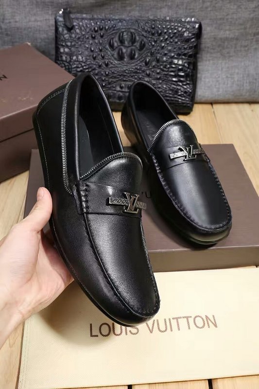 LV Men shoes 1:1 quality-106