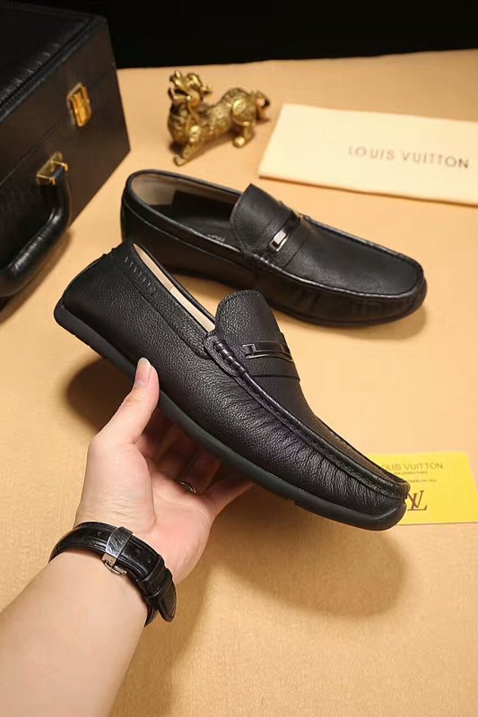 LV Men shoes 1:1 quality-180