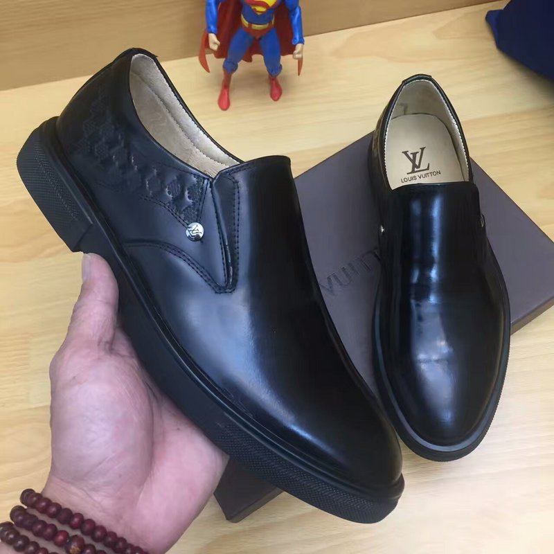 LV Men shoes 1:1 quality-283