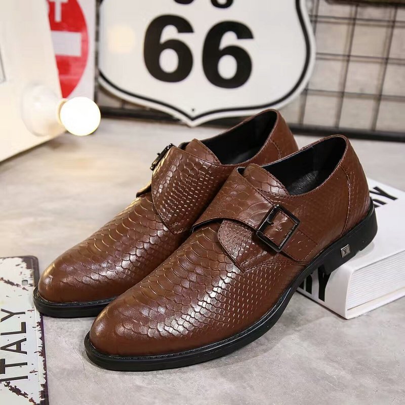 LV Men shoes 1:1 quality-290