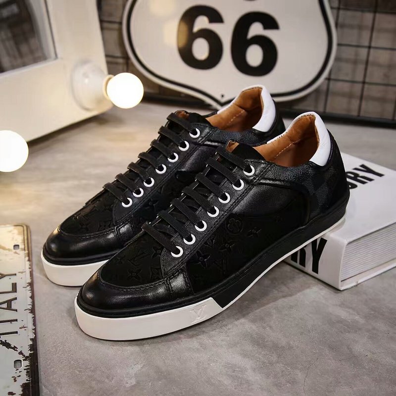LV Men shoes 1:1 quality-303