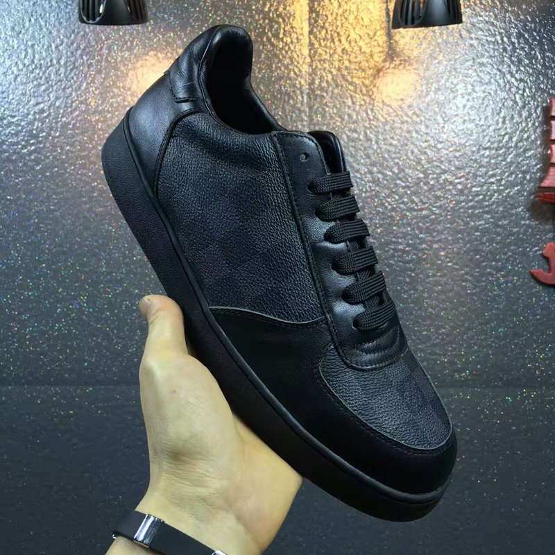LV Men shoes 1:1 quality-379