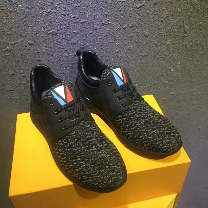 LV Men shoes 1:1 quality-420