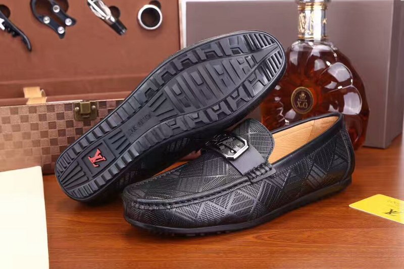 LV Men shoes 1:1 quality-449