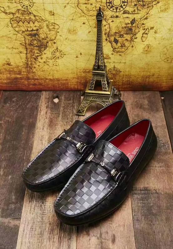 LV Men shoes 1:1 quality-501