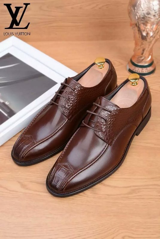 LV Men shoes 1:1 quality-539