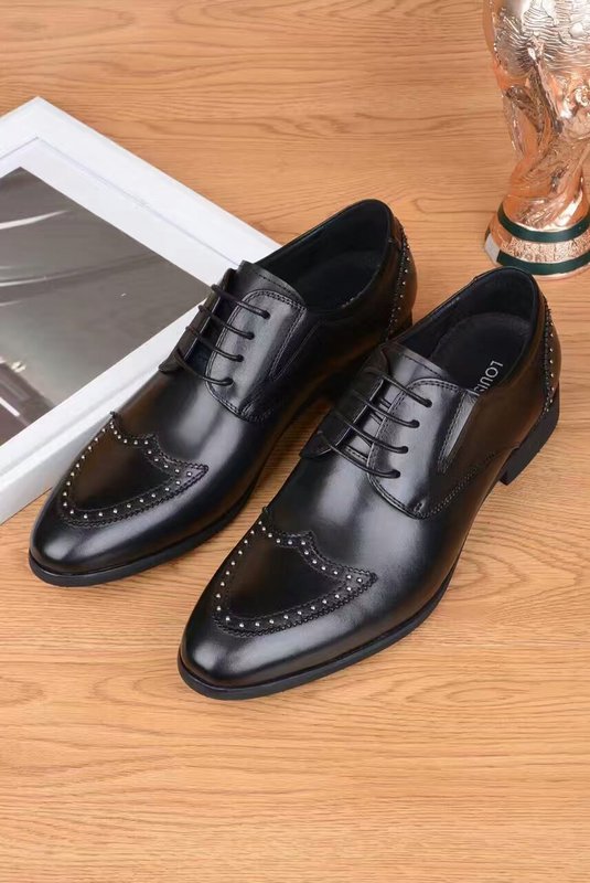 LV Men shoes 1:1 quality-544