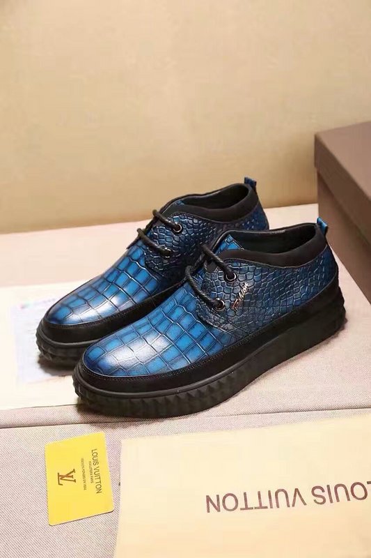 LV Men shoes 1:1 quality-637