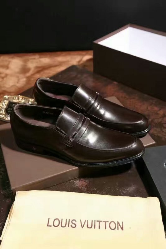 LV Men shoes 1:1 quality-642