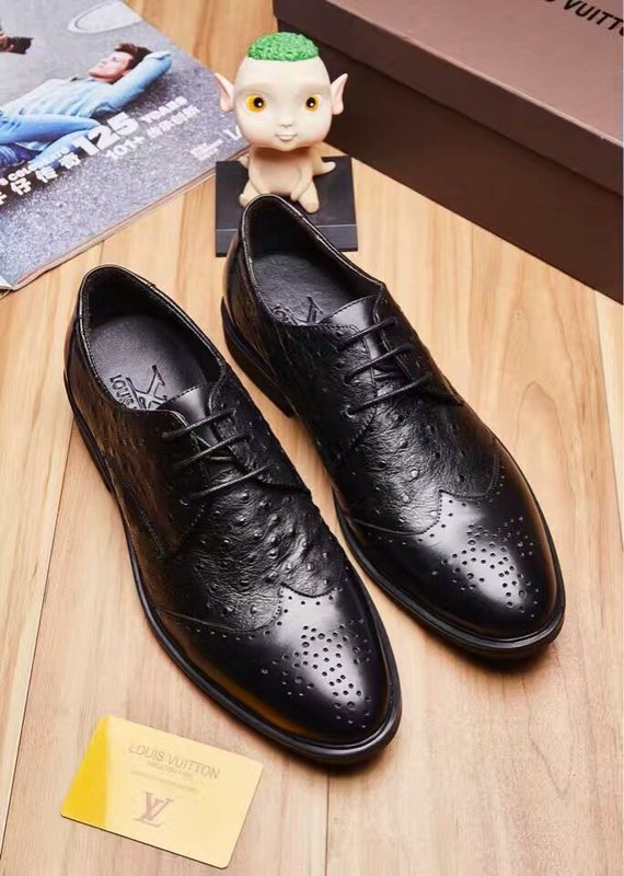 LV Men shoes 1:1 quality-655