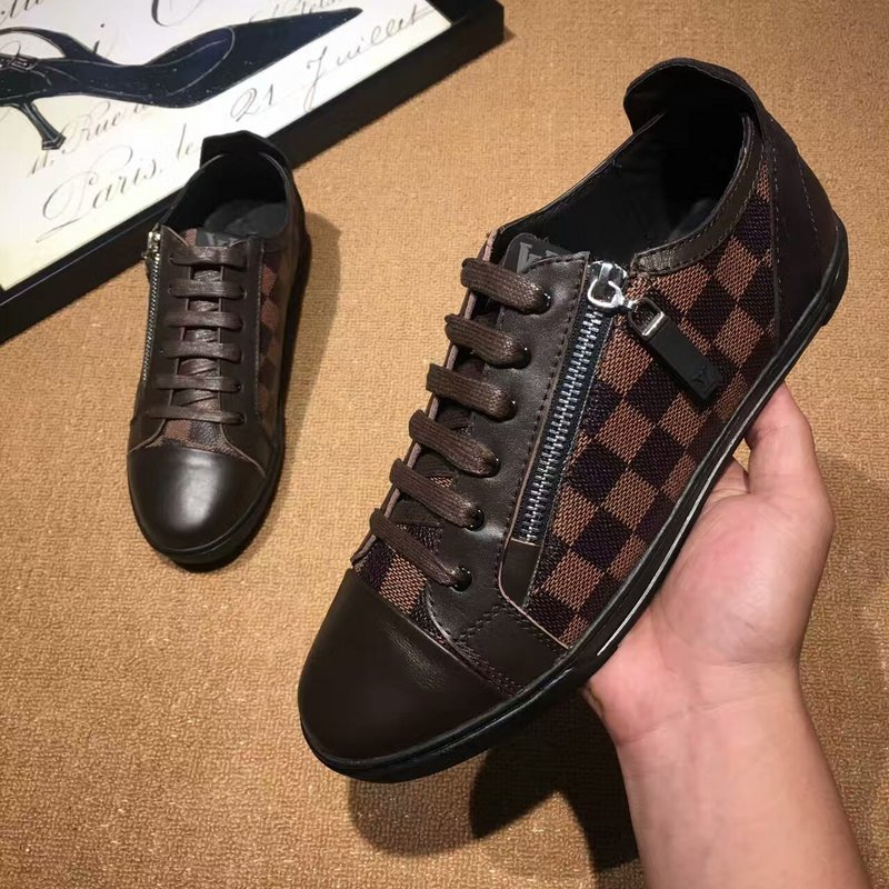 LV Men shoes 1:1 quality-661
