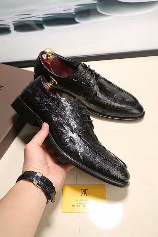 LV Men shoes 1:1 quality-699