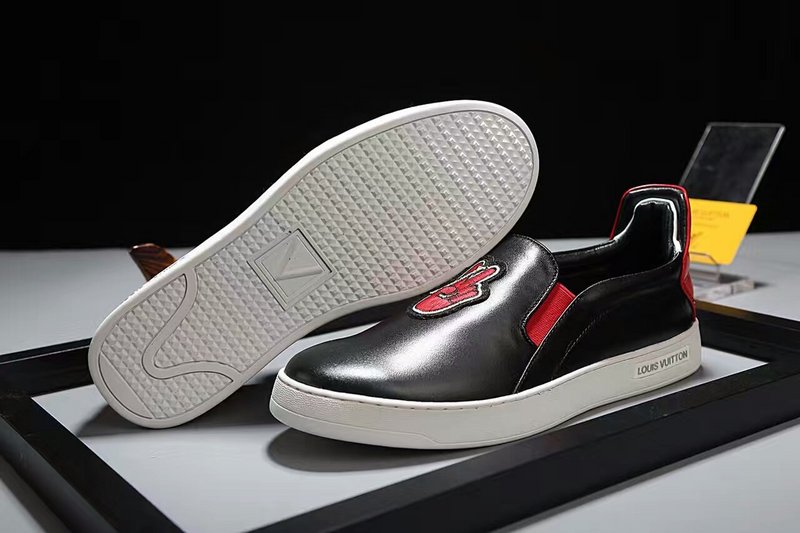 LV Men shoes 1:1 quality-705