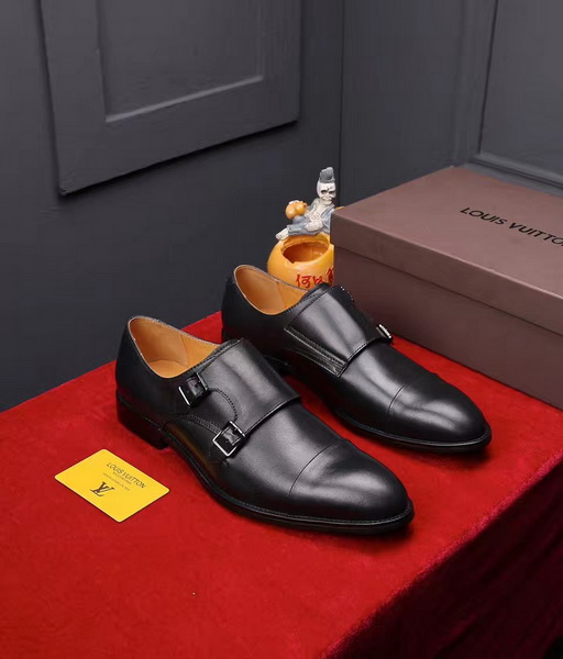 LV Men shoes 1:1 quality-908