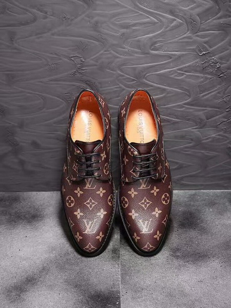 LV Men shoes 1:1 quality-914