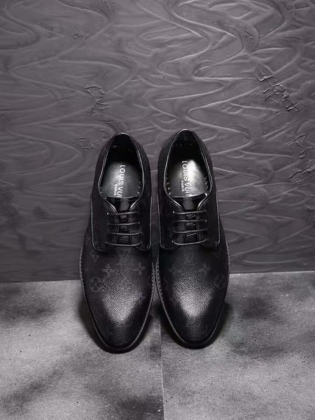 LV Men shoes 1:1 quality-915