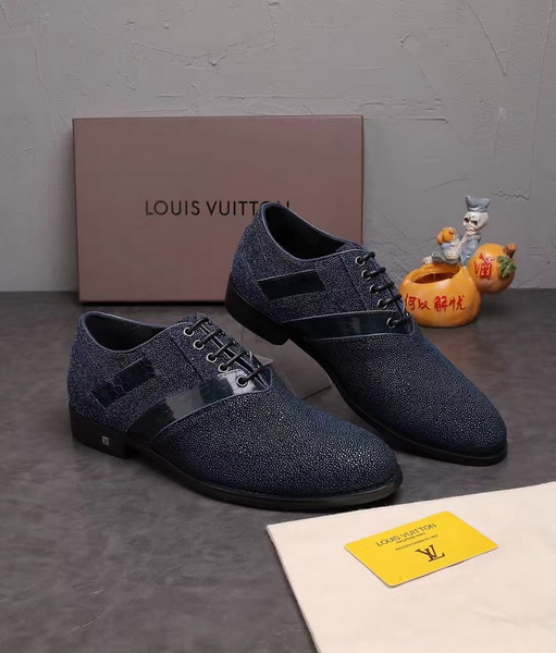 LV Men shoes 1:1 quality-917