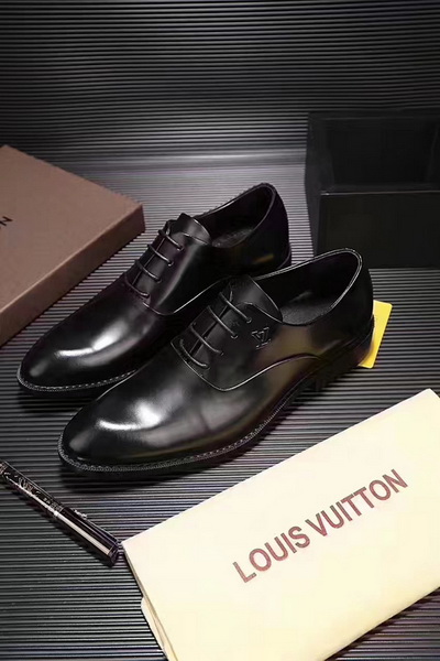 LV Men shoes 1:1 quality-946