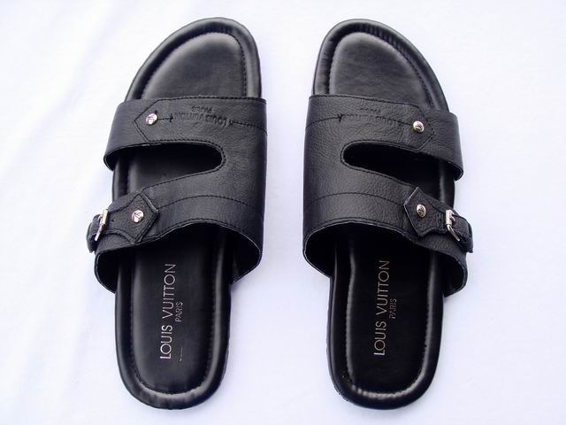 LV men slippers-016