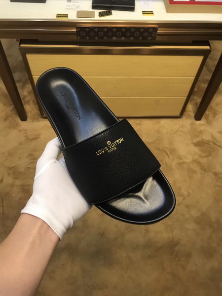 LV men slippers AAA(38-45)-143