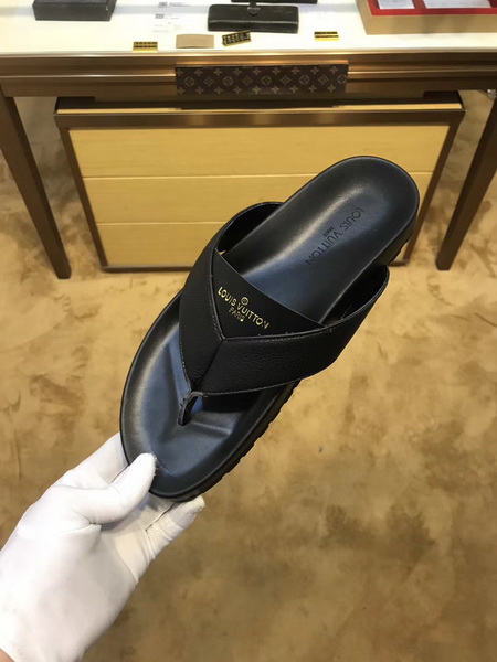 LV men slippers AAA(38-45)-150