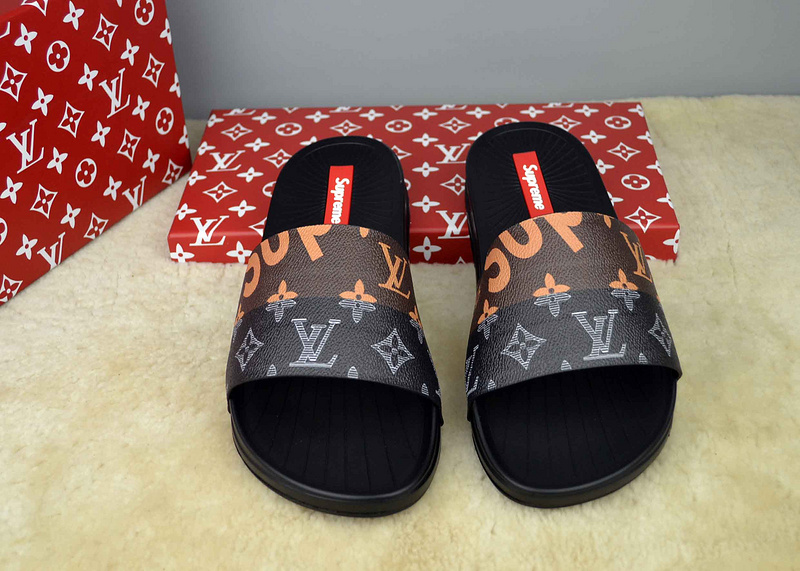 LV men slippers AAA(38-45)-195