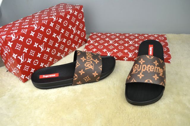 LV men slippers AAA(38-45)-201