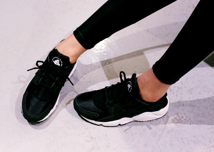 Nike Air Huarache women shoes-019