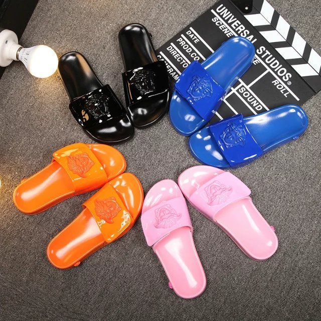 V women slippers AAA-007