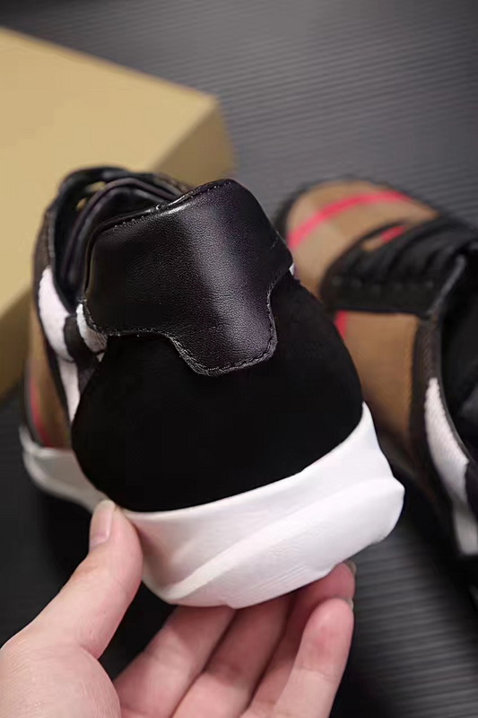 Burberry men shoes 1:1 quality-043