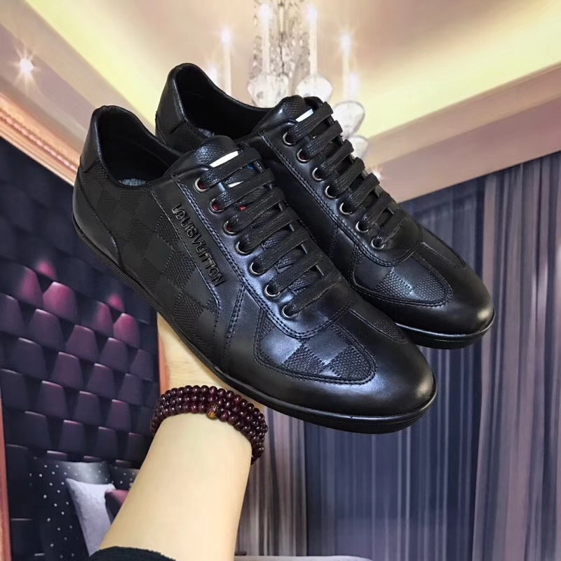 LV Men shoes 1:1 quality-1002