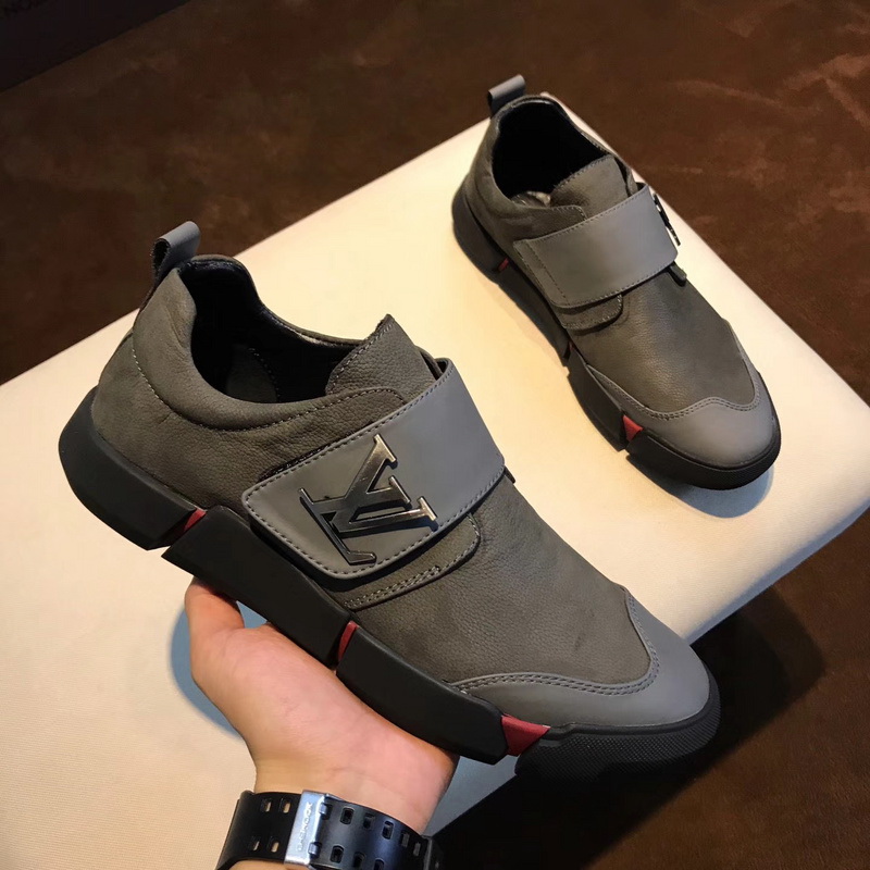 LV Men shoes 1:1 quality-1079