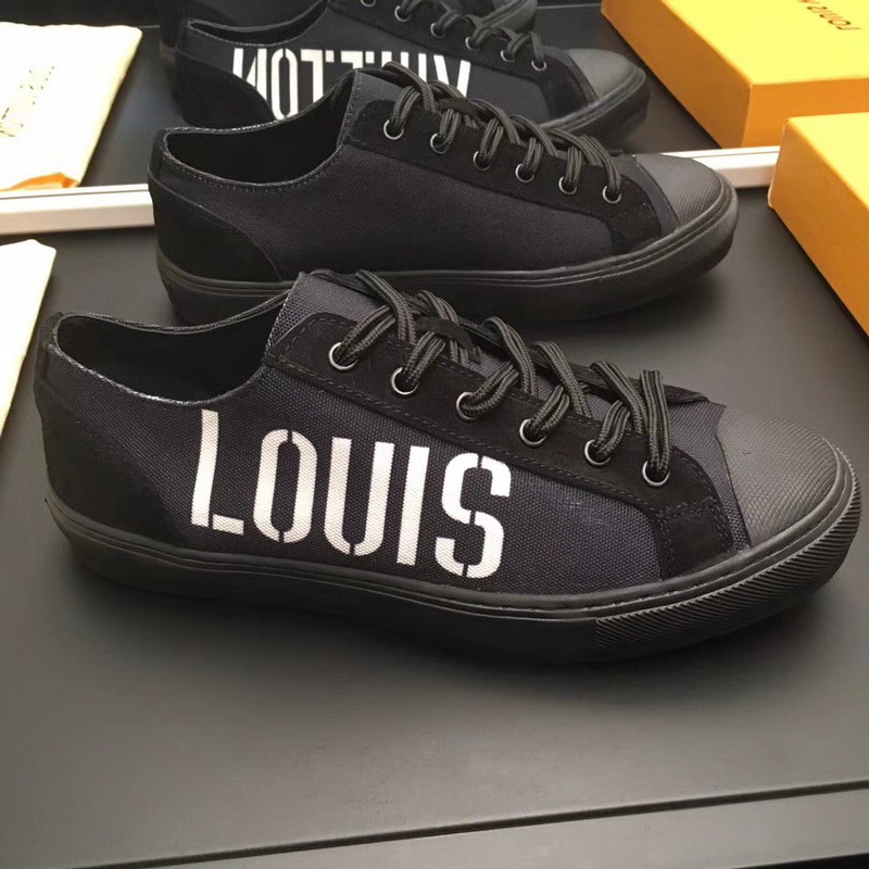 LV Men shoes 1:1 quality-1082