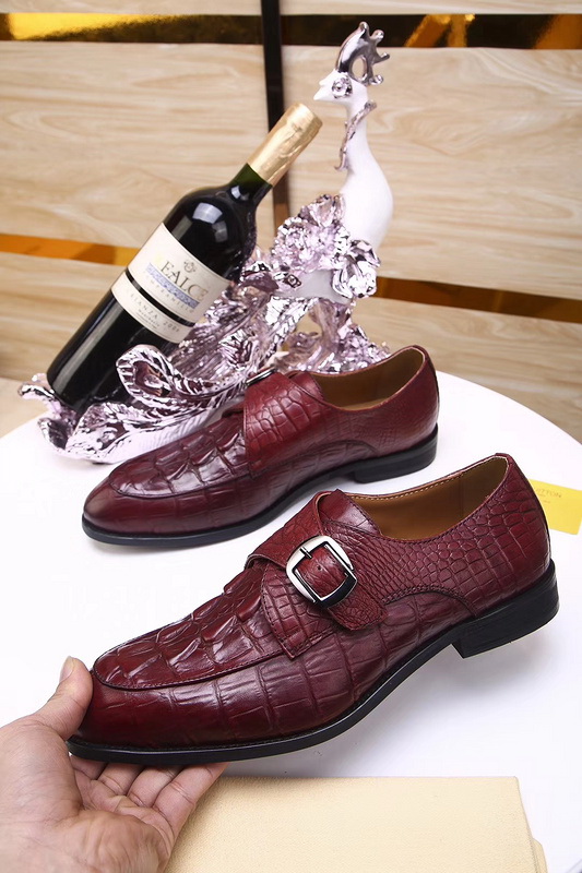LV Men shoes 1:1 quality-1116