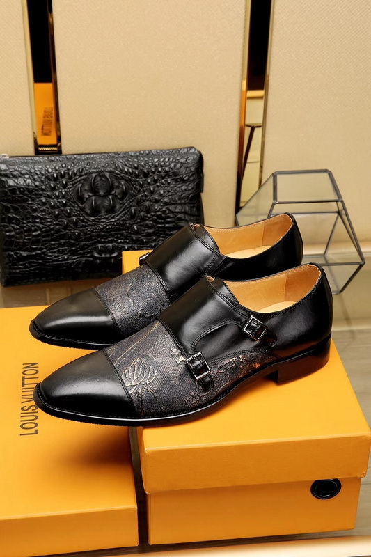 LV Men shoes 1:1 quality-1351
