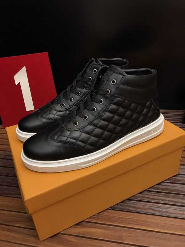 LV Men shoes 1:1 quality-1411
