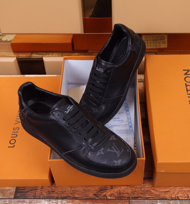 LV Men shoes 1:1 quality-1430